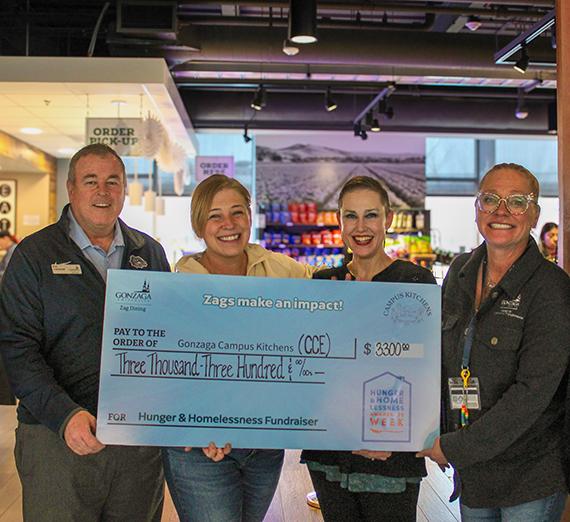 ワシントン大学医学部－ゴンザガ地域医療パートナーシップ学生 マラ・ハゼルタイン